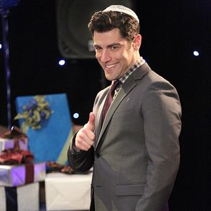 Bilder Max Greenfield