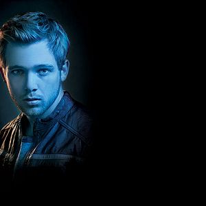 Bilder Max Thieriot