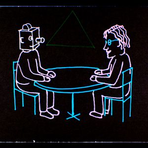 Bilder Is The Man Who Is Tall Happy?