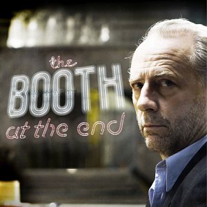 Bilder The Booth at the End