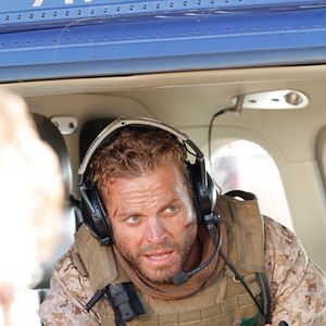 Bilder Im Fadenkreuz: Seal Team 8