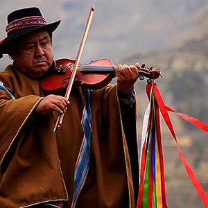 Bilder Sigo siendo (Kachkaniraqmi)