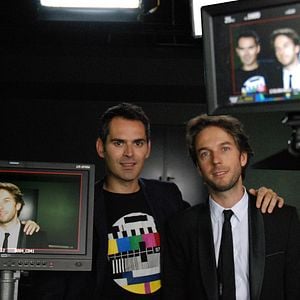 Bilder What Is Left?