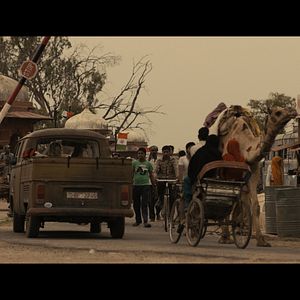 Bilder Anochece en la India