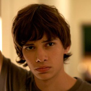 Bilder Devon Bostick