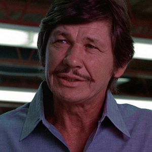 Bilder Ein Mann sieht rot