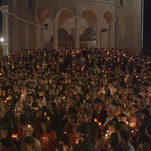 Bilder Waiting for August