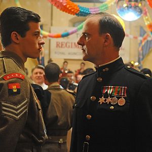 Bilder Callum Turner