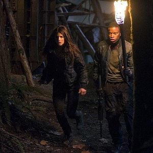 Bilder Marie Avgeropoulos