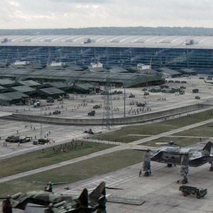 Bilder Edge Of Tomorrow - Live. Die. Repeat