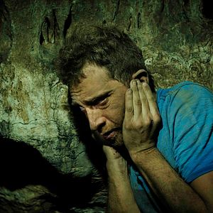 Bilder Die Höhle - Überleben ist ein Instinkt, keine Wahl.