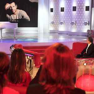 Bilder Sie verehrt ihn