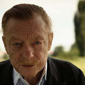 Bilder Roland Klick - The Heart Is a Hungry Hunter