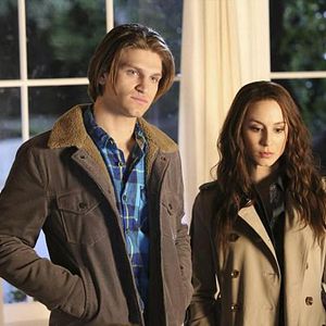 Bilder Troian Bellisario