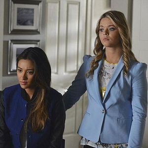 Bilder Shay Mitchell