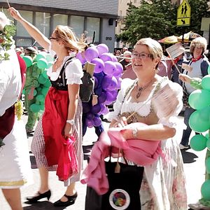 Bilder Kings of Kallstadt - Ein Dokumentarfilm über Dorfliebe und Größenwahn