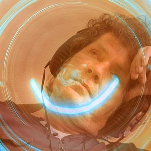 Bilder Die Meta-Morphose - Leicht verstimmt ins Rampenlicht