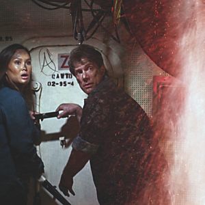 Bilder Asteroid vs Earth