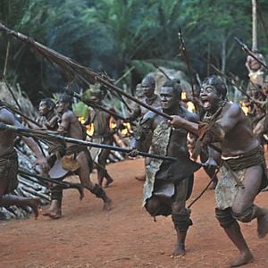 Bilder Jungle - In der Gewalt der Kannibalen