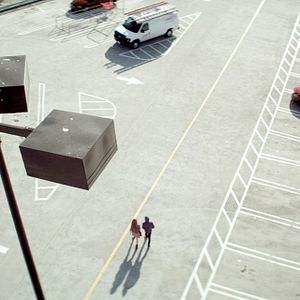 Bilder Mall - Wrong Time, Wrong Place