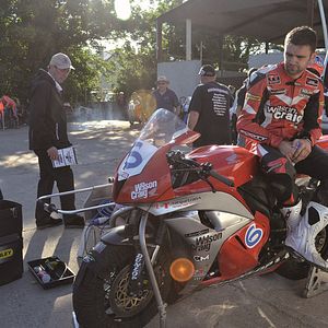 Bilder Road TT - Sucht nach Geschwindigkeit