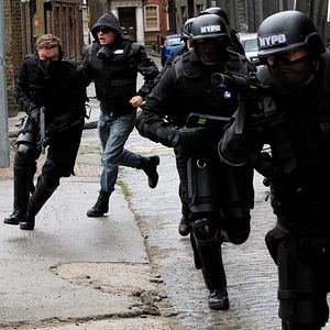 Bilder Anomaly - Jede Minute zählt