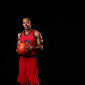 Bilder Hit The Floor