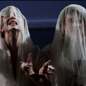 Bilder Butter On The Latch