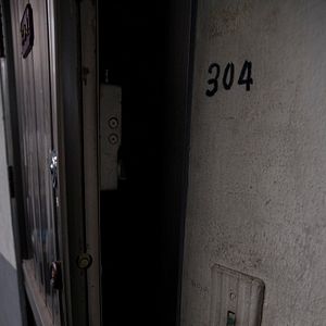 Bilder Hide and Seek - Kein Entkommen