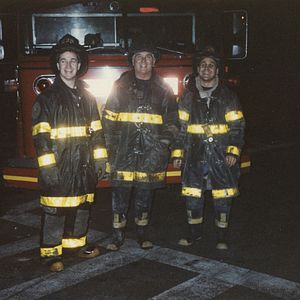 Bilder A Good Job: Stories of the FDNY