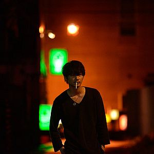 Bilder The Light Shines Only There