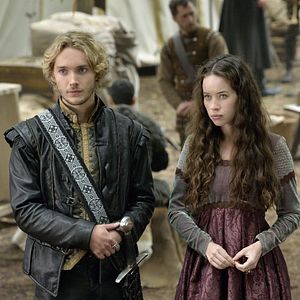 Bilder Toby Regbo