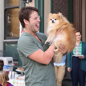 Bilder Ike Barinholtz