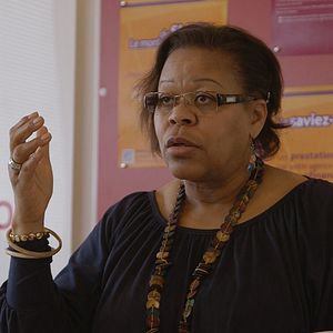 Bilder Pôle Emploi, Ne quittez pas !