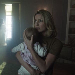 Bilder Annabelle Wallis