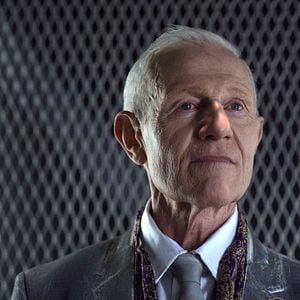 Bilder Raymond J. Barry