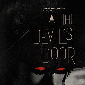 Bilder At the Devil's Door
