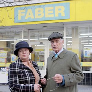 Bilder Alles muss raus - Eine Familie rechnet ab