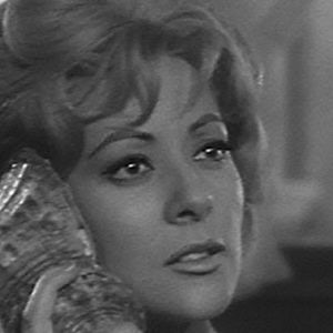 Bilder Maribel y la extraña familia