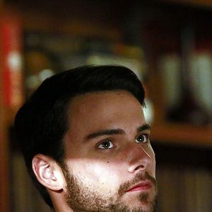 Bilder Jack Falahee