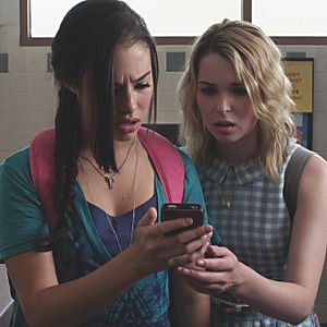 Bilder Mother - Sie schlägt zurück