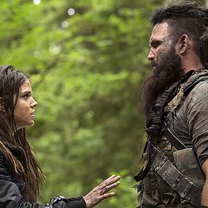 Bilder Marie Avgeropoulos