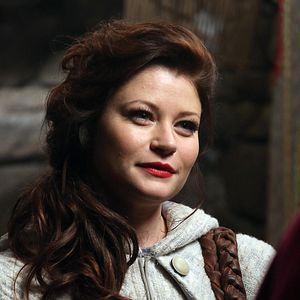 Bilder Emilie de Ravin
