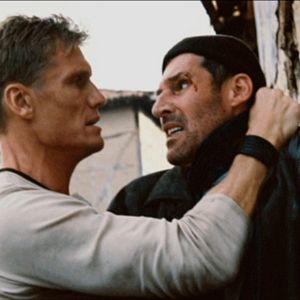 Bilder The Last Warrior