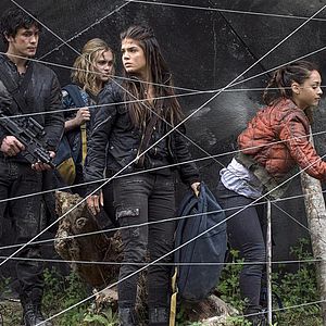 Bilder Marie Avgeropoulos