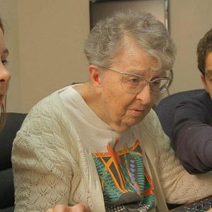 Bilder Cyber Seniors - Digitale Revolution im Altersheim