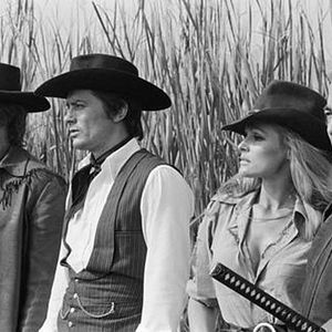 Bilder Rivalen unter roter Sonne