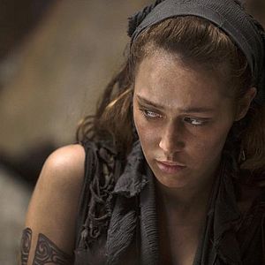 Bilder Marie Avgeropoulos