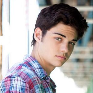 Bilder Noah Centineo