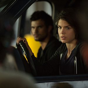 Bilder Marie Avgeropoulos